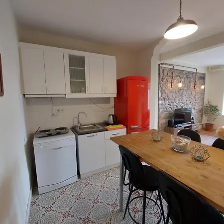 Apartament Stone Garden In The Heart Of The